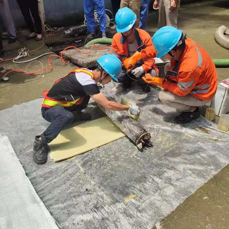 江汉石油管理局管道局部修复-管道固化修复